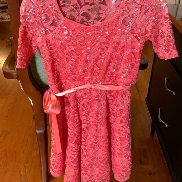 My Michelle size 10 peach Sequined lace dress - Picture 4 of 7
